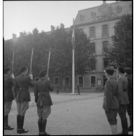 Cérémonie des couleurs à l'école du génie d' Avignon.