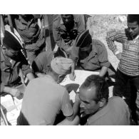 Echange de prisonniers Français et Tunisiens.