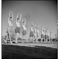 Séance d'instruction militaire et sportive.