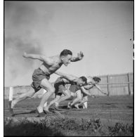 Séance d'instruction militaire et sportive.