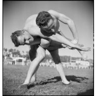 Séance d'instruction militaire et sportive.