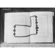 Pages du traité de Paix 1919. [légende d'origine]