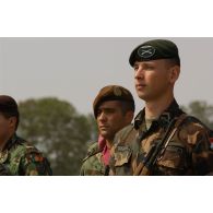 Section hongroise au repos.