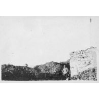 La cour de l'ouvrage. [légende d'origine]