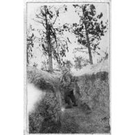 A la cote 170. Tranchées près de Tahure. [légende d'origine]