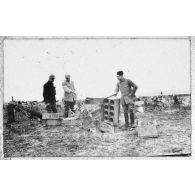 Schmitt, Chevallier, Charlet. [légende d'origine