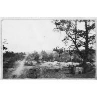 Le trou Bricot. Tranchées. [légende d'origine]