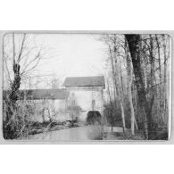 Le moulin. [légende d'origine]