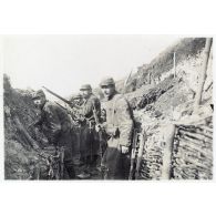 Devant Ablain. [légende d'origine]<br>