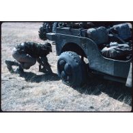 Piste entre Mao-Hokou. [légende d'origine]<br>