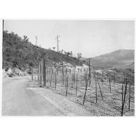 Barrage prise entre Oum Themoul et Lacroix (village situé à 40 km de Bône à l'est, à la frontière tunisienne). [légende d'origine]<br>