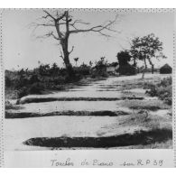 Touches de piano sur RP 39. [légende d'origine]