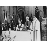 L'archiprêtre d'Alès - RP Starky, ancien aumônier de la 1ère DFL - Le RP François de Larminat, curé de Saint Sulpice de Paris. [légende d'origine]