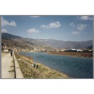 Rivière Drina - Gorazde. [légende d'origine]