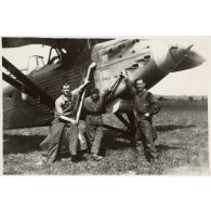 René Chavaux à droite. [légende d'origine]