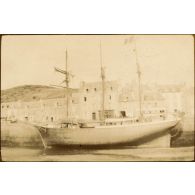 [Voilier, Saint-Malo (Ille-et-Vilaine)]