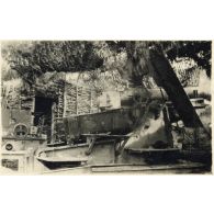 Obusier de 280 devant Roye. [légende d'origine]