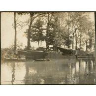 La Decidée, canonnière, à Sept-Saulx ( [?]). [légende d'origine]