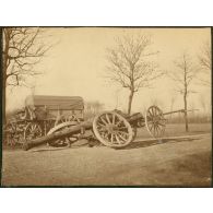 155 long de bange en panne. [légende d'origine]
