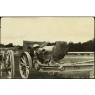 Canon. [légende d'origine]