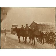 Au repos à S [?]. [légende d'origine]