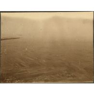 Photo prise à 900m en Salmson" (avion militaire français). [légende d'origine]