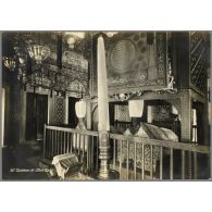 Le tombeau de Chah-Zadé. [légende d'origine]