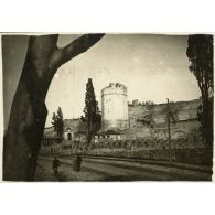 Yedikule - murailles byzantines. [légende d'origine]