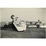 [Un bombardier en piqué Junkers Ju-87 "Stuka" d'une unité non identifiée (Stukageschwader)].