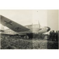 [Le bimoteur Caudron C 445 W.Nr. 450, SK+XA , rattaché au II./ZG 1, avion de liaison du 1er groupe de chasse lourde de l'armée de l'Air allemande (Zerstörergeschwader 1 "Wespen Geschwader" (escadre de guêpe)].