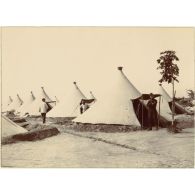 Les tentes du camp de Sissonne [1903]. Charmante villégiature de 2 semaines. [légende d'origine.