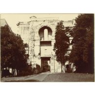 [Abbaye d'Ourscamp : le logis abbatial].