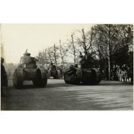 Les chars d'assaut. [légende d'origine]<br>