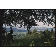 1955, Reutlingen, manœuvres à Münsingen. [légende d'origine]
