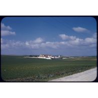 1957 ferme Cloître. [légende d'origine]