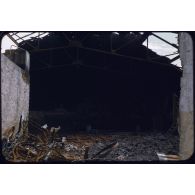 1957 Palat, ferme Cloître incendiée, Janvier. [légende d'origine]