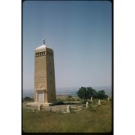 1956 Palikao, environs, Cacherou (6) Mt à l'Emir Abd el Kader. [légende d'origine]