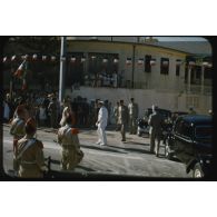 1956 Palikao, défilé 4e DIM Mascara 14-7. [légende d'origine]