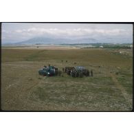 [Journée de la Saint-Georges 1958, messe en plein air pour le 3/12 RD].