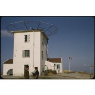 [Rencontre avec Pierre Barrière affecté à une station radar dans les environs de Mostaganem].
