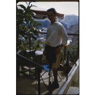 Alger, chez Houradou, avril 1959. [légende d'origine]