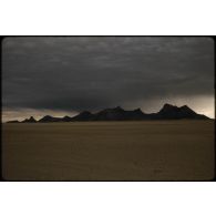 [Paysage désertique].