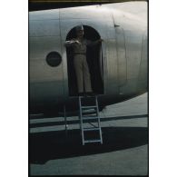 Désensablage, docteur Rouffi, Hassi-Messaoud, animaux, généralités, divers, signes marchands. [légende d'origine]