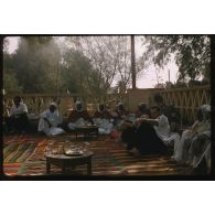 Max Lejeune, Ouargla, 14 juillet 1958, Légion d'honneur, monsieur et madame Even. [légende d'origine]