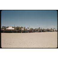 Max Lejeune, Ouargla, 14 juillet 1958, Légion d'honneur, monsieur et madame Even. [légende d'origine]