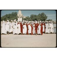 Max Lejeune, Ouargla, 14 juillet 1958, Légion d'honneur, monsieur et madame Even. [légende d'origine]
