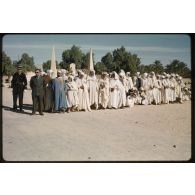 Désensablage, docteur Rouffi, Hassi-Messaoud, animaux, généralités, divers, signes marchands. [légende d'origine]