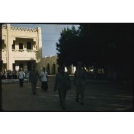 Désensablage, docteur Rouffi, Hassi-Messaoud, animaux, généralités, divers, signes marchands. [légende d'origine]