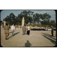Max Lejeune, Ouargla, 14 juillet 1958, Légion d'honneur, monsieur et madame Even. [légende d'origine]