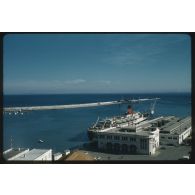 [Port d'Alger : la jetée].